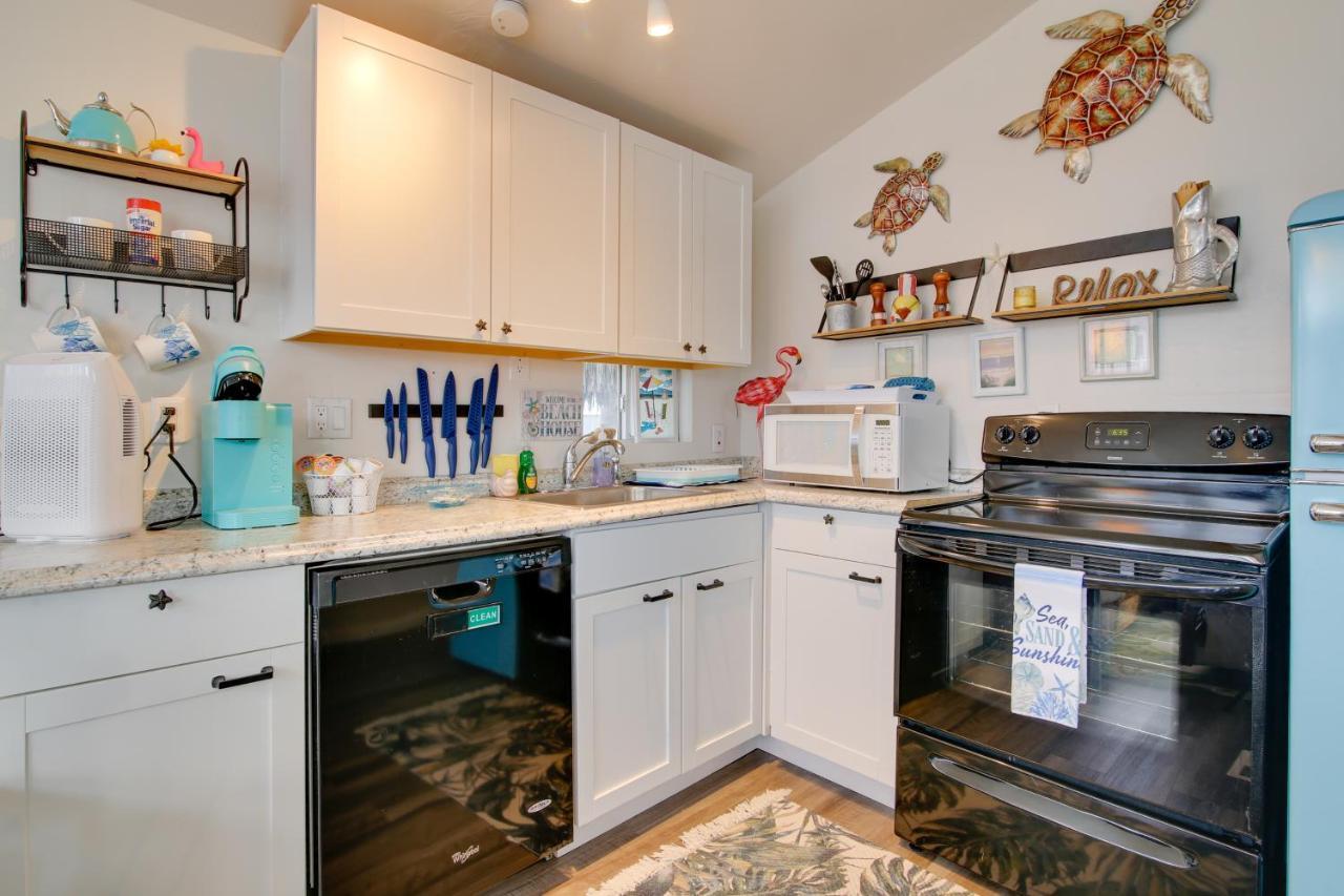 Cozy Waterfront Port Isabel Cottage With Deck! Εξωτερικό φωτογραφία