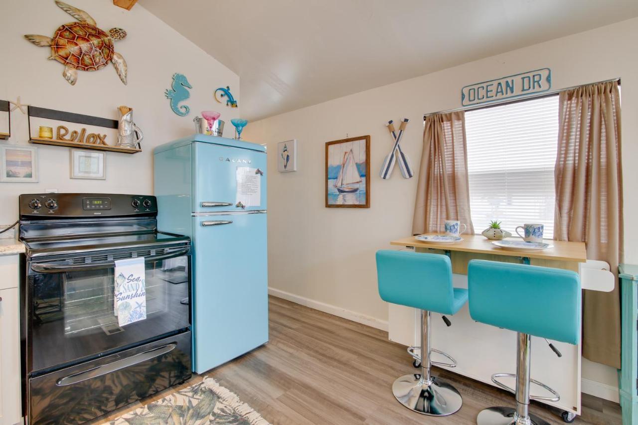 Cozy Waterfront Port Isabel Cottage With Deck! Εξωτερικό φωτογραφία